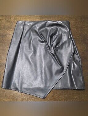 Windsor Black Faux Leather Wrap Mini Skirt Size M Edgy Party Night Out